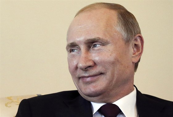 Vladímír Putin získal v przkumu 71 procent negativních hlas.