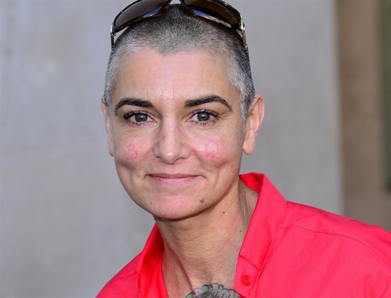 Sinead O'Connor (2014)