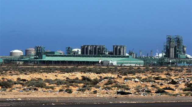 Libyjsk ropn pole Ghan na snmku z bezna 2014