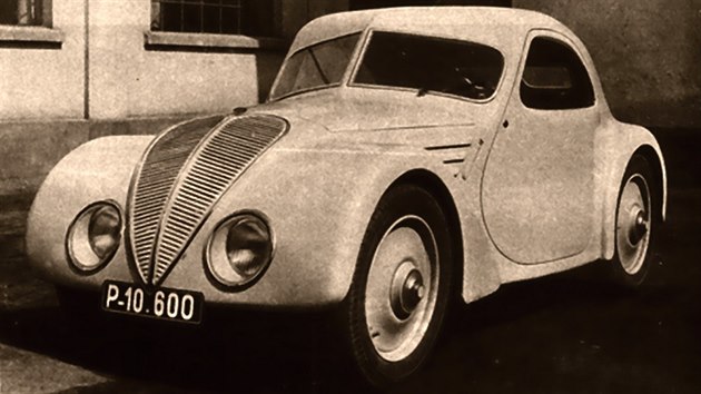 Tato aerodynamick Jawa slouila jako vzor pro ti zvodn specily Jawa 750 coup pipraven pro zvod 1000 mil eskoslovenskch 1935.