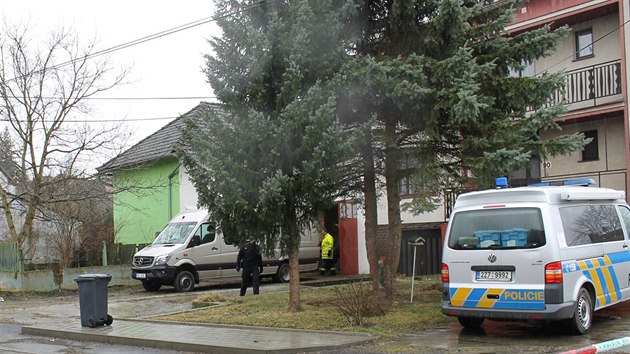 Policist nali lidsk pozstatky ve studni na zahrad rodinnho domu v Honticch na Kromsku.