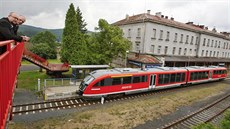 Loni se obnovil provoz na trati do Děčína přes Německo. Nádraží k tomu ale není... Loni se obnovil provoz na trati do Děčína přes Německo. Nádraží k tomu ale není...
