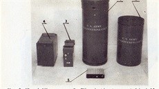 Fotografie komponent cviné jaderné miny