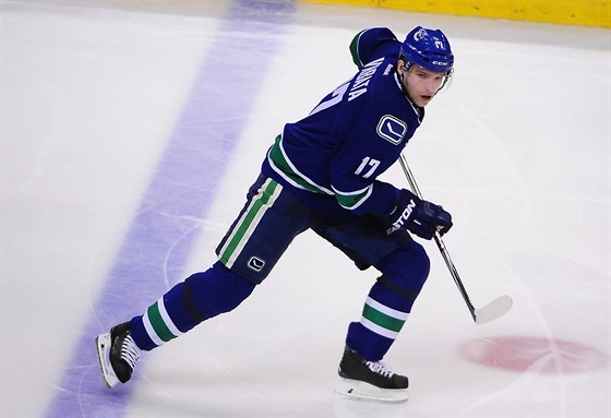 Radim Vrbata byl v utkání s Winnipegem nejlepím hráem Vancouveru.