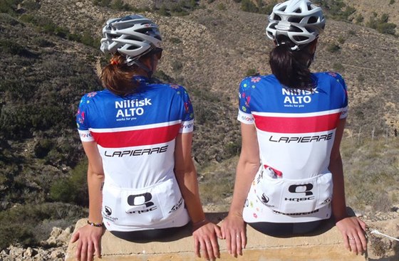 DINA PED SEZONOU. Cyklistický tým Nilfisk Alto Pro cycling má v sezon...