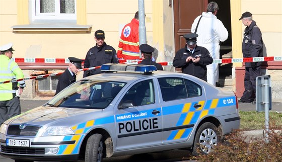 Policisté vyetují násilný trestný in v Chebu.