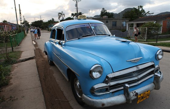 Nejstylovjí taxi najdete na Kub, kde idii stále pouívají 60 a 70 let...