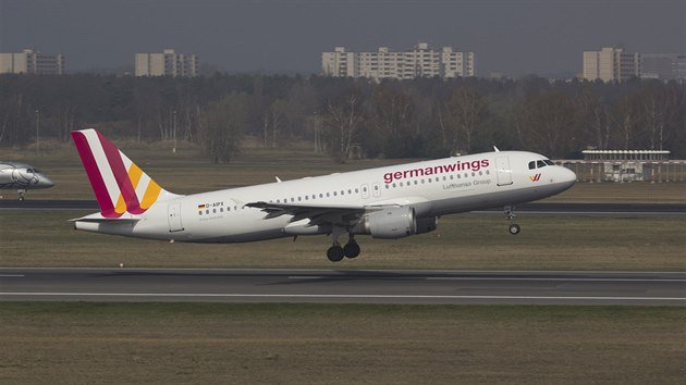 Airbus A320 spolenosti Germanwings s registrac D-AIPX na archivnm snmku.