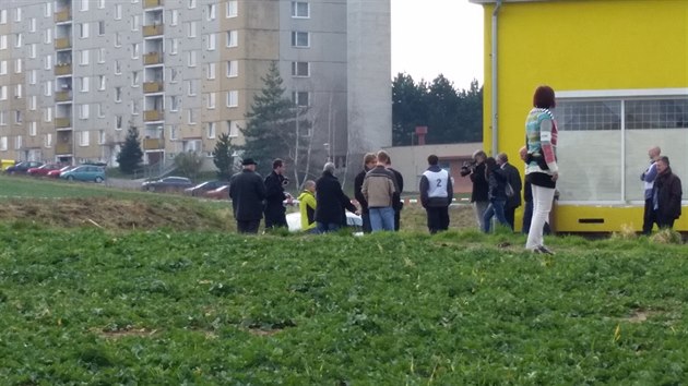 Policie rekonstruovala loskou roztrku ve Vysokm Mt, pi kter se stlelo. Na mst pak zstal jeden mrtv a jeden zrann.