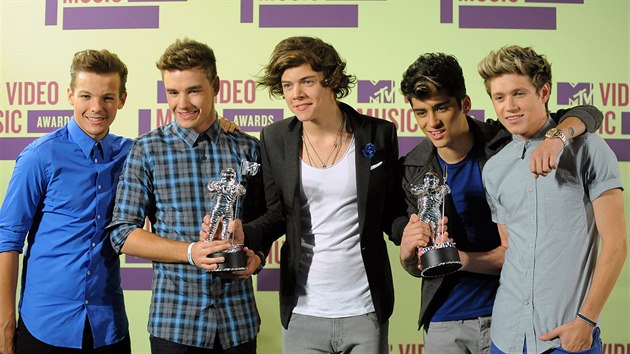 One Direction: Louis Tomlinson, Liam Payne, Harry Styles, Zayn Malik a Niall Horan (Los Angeles, 6. z 2012)