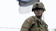 Konvoj americké armády bhem cesty Dragoon Ride v Estonsku (21. bezna 2015)