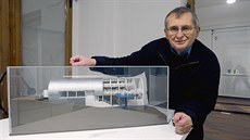 Fakultu architektury v Liberci založil a prvních šest let vedl známý architekt... Fakultu architektury v Liberci založil a prvních šest let vedl známý architekt...