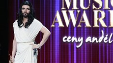 Leoš Mareš coby Conchita Buřt na předávání cen Anděl (14. května 2014) Leoš Mareš coby Conchita Buřt na předávání cen Anděl (14. května 2014)