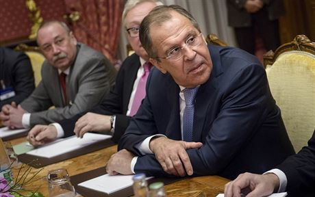 Ruský ministr zahranií Sergej Lavrov bhem jednání o íránském jaderném...