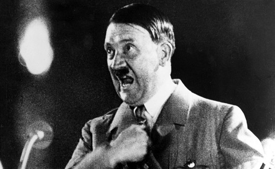 Zabili byste Hitlera kvli zamezení války? Mui ano, eny ne, tvrdí studie