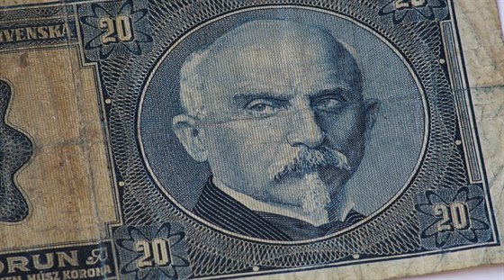 Dvacetikorunová bankovka s podobiznou prvního eskoslovenského ministra financí...