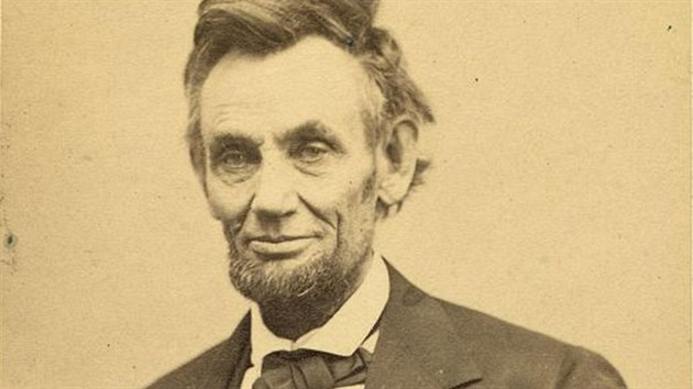Poslední fotka amerického prezidenta Abrahama Lincolna. (5. února 1865)