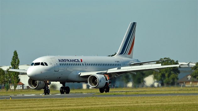 Airbus A319 Air France v Praze.