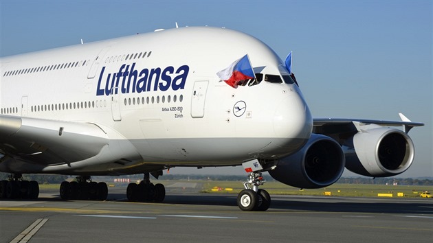 Airbus A380 Lufthansy poprv v Praze