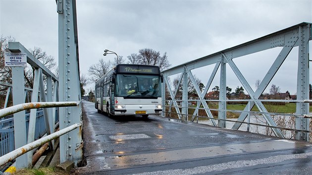 Stane se svinarsk most v Hradci Krlov, pojmenovan po mstnm rodkovi plukovnku rmkovi, kulturn pamtkou? (2. 4. 2015).