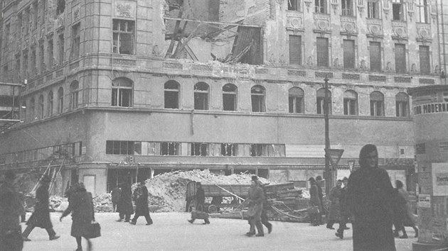 Koblin ulice (konec listopadu 1944)