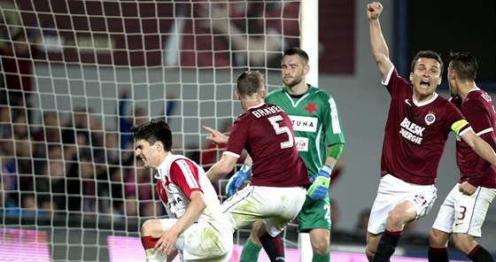 Sparané otoili vývoj derby na 2:1, stelcem rozhodujícího gólu byl Jakub...
