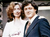 Za Billa Clintona se provdala 11. jna 1975. Po svatb si vak nechala rodn...