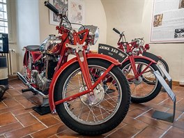 Jawa 350 OHV z roku 1939 po kompletní renovaci