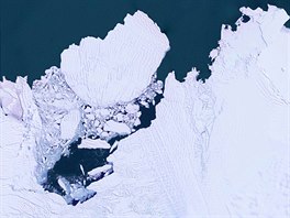 Tání a borcení západoantarktického ledového píkrovu (Google Earth, Benjamin...