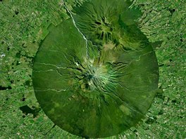 Mount Taranaki je spící stratovulkán na západním pobeí Nového Zélandu (Google...