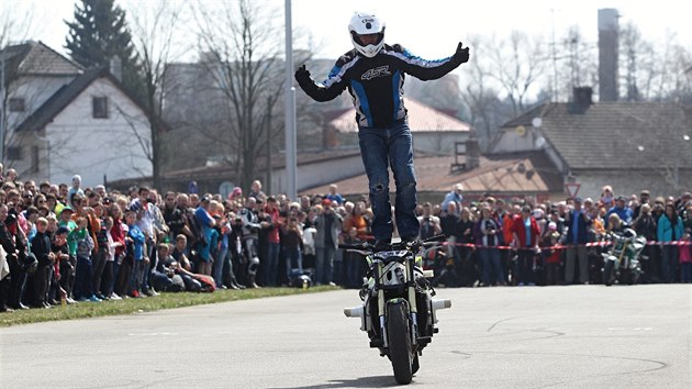 Motorki zahjili ve ru nad Szavu sezonu (11. dubna 2015).