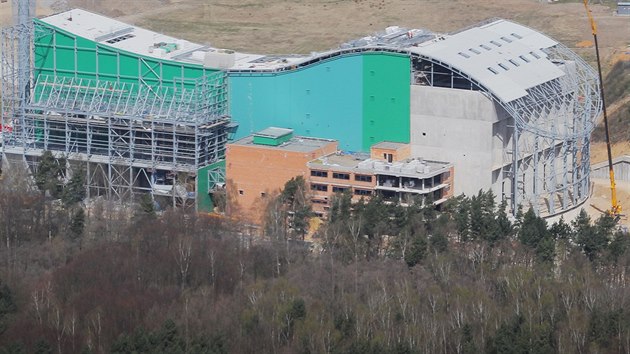 Stavba spalovny odpadu u Chotkova. (16. dubna 2015)