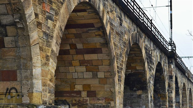 Negrelliho viadukt v Karln je po Karlov most druh nejstar mostn stavba v Praze. Hlavnmu mstu slou ctyhodnch 165 let. 