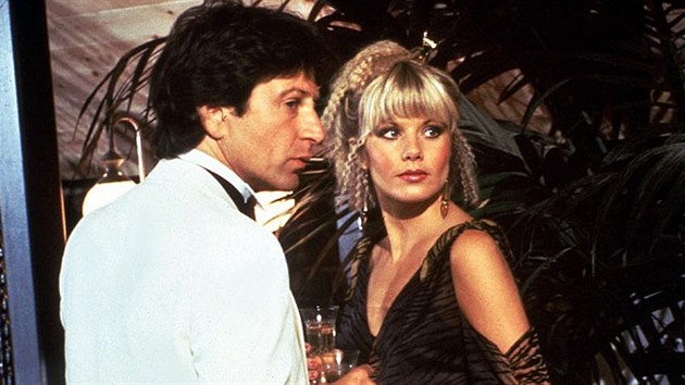 Michael Brandon a Glynis Barberov v serilu Dempsey a Makepeaceov (1985)