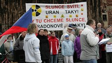 Jedna z demonstrací proti těžbě uranu v Osečné. Jedna z demonstrací proti těžbě uranu v Osečné.