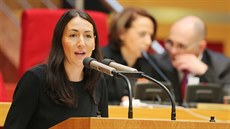 Pražští opoziční zastupitelé se pokouší na mimořádném jednání pražského... Pražští opoziční zastupitelé se pokouší na mimořádném jednání pražského...