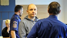 Jan Prokop obžalovaný z vraždy osmnáctiletého číšníka na zlínském sídlišti... Jan Prokop obžalovaný z vraždy osmnáctiletého číšníka na zlínském sídlišti...