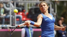 Sara Erraniová v boji o záchranu v elitní skupin Fed Cupu.