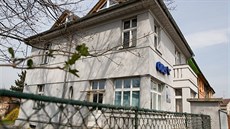 „Modrý dům“ ODS na Vančurově náměstí v Hradci Králové (11.4.2015). „Modrý dům“ ODS na Vančurově náměstí v Hradci Králové (11.4.2015).