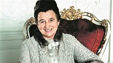 Irena Svobodová, manželka československého prezidenta Ludvíka Svobody. Irena Svobodová, manželka československého prezidenta Ludvíka Svobody.