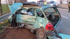 Pi tragické nehod u Mohelnice zemeli po sráce osobního auta s dodávkou dva...