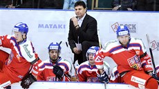 Vladimír Rika a jeho mui na stídace eské hokejové reprezentace.