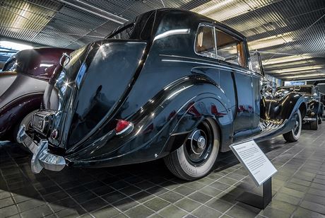Vstava historickch luxusnch voz Rolls-Royce v Nrodnm technickm muzeu