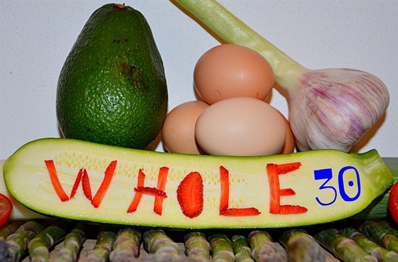 Whole30 je program na 30 dn, kdy se jte pouze maso, vejce, zeleninu, ovoce,...