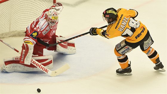 Rozhodujících nájezd v extraligovém play-off ubyde. Od pátých zápas bude hrát do rozhodnutí. 