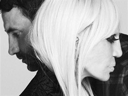 Ricacrdo Tisci a Donatella Versace, kter bude tv Givenchy pro podzim 2015.