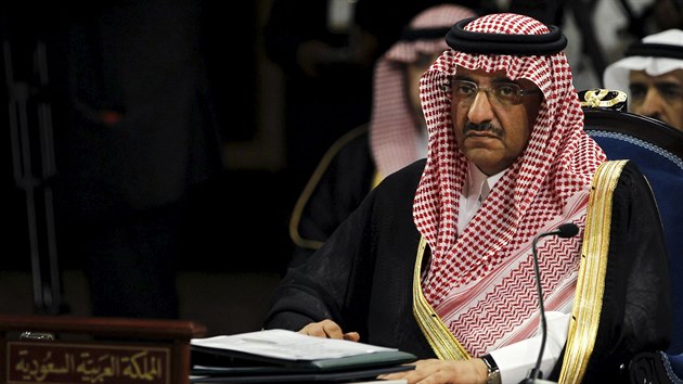 Korunn princ Mohamed bin Njif. (29. dubna 2015)