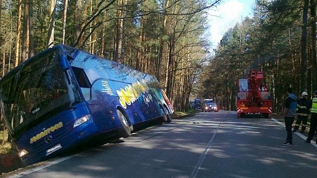 Nehoda autobusu u Dolnho ru na Jindichohradecku.