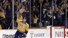 Filip Forsberg z Nashvillu dokonal hattrick, třetí branku vstřelil, když... Filip Forsberg z Nashvillu dokonal hattrick, třetí branku vstřelil, když...