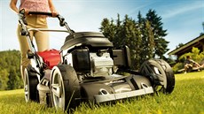 Sekačka SP 535 v terénu Sekačka SP 535 v terénu